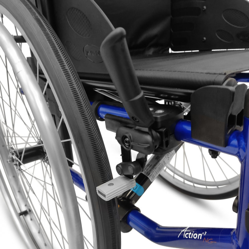 Середньоактивне крісло колісне Invacare Action 3 NG