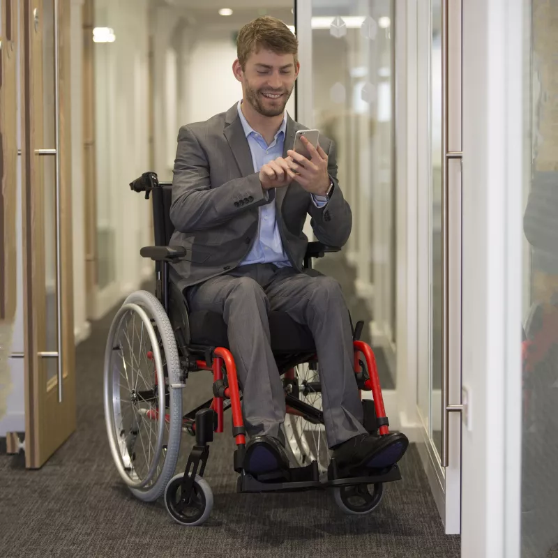 Середньоактивне крісло колісне Invacare Action 4 NG HD