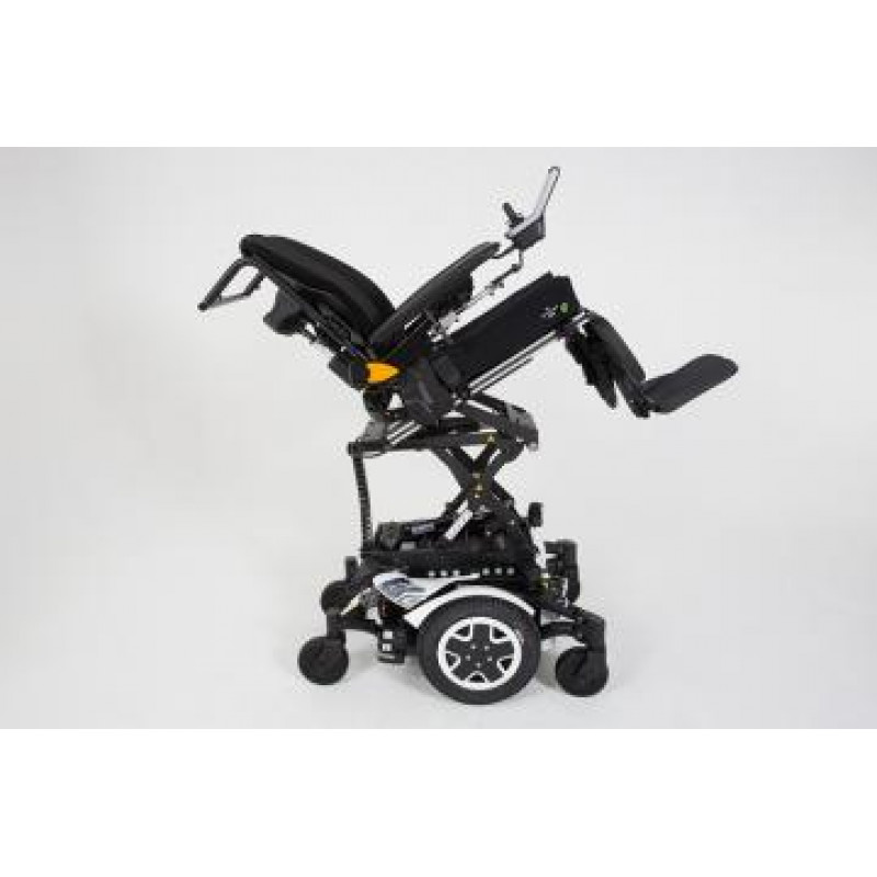 Крісло колісне з електроприводом Invacare TDX SP2