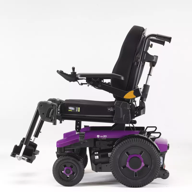 Крісло колісне з електроприводом Invacare AVIVA RX20