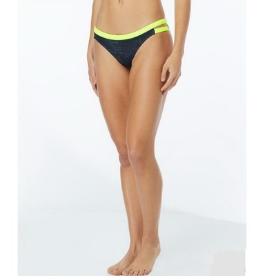 Плавки жіночі TYR Sandblasted Cove Mini Bikini Bottom, Black (001), S (BOSB7A-001-S)