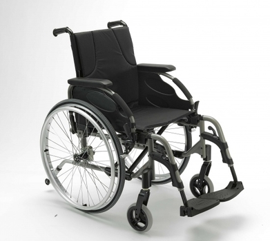 Середньоактивне крісло колісне Invacare Action 4 NG HD