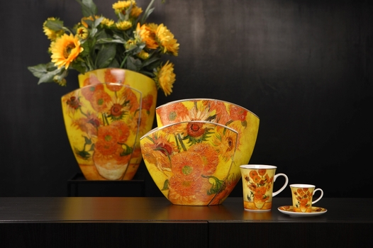 GOE-67062331 Artis Orbis Vincent Van Gogh Artist Cup Sunflowers Goebel